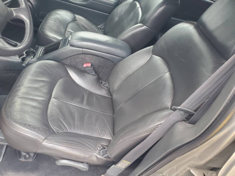 2004 Chevrolet Blazer LS