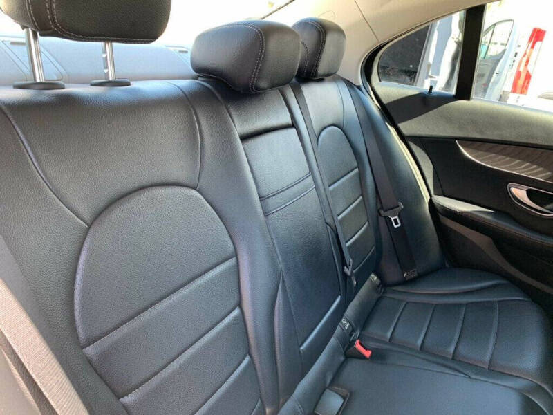 2017 Mercedes-Benz C-Class
