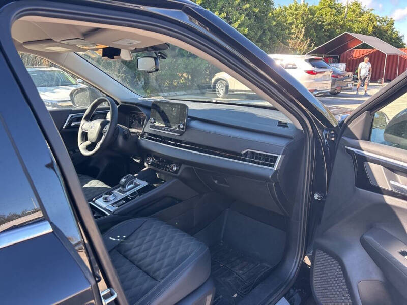 2024 Mitsubishi Outlander SEL Black Edition