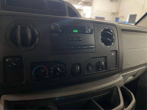 2013 Ford E-Series E-250