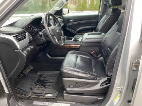 2017 Chevrolet Suburban LT