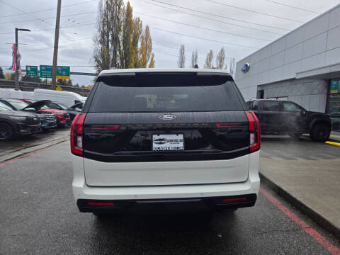 2025 Ford Expedition Tremor