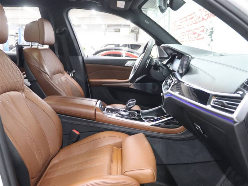 2019 BMW X7 xDrive50i