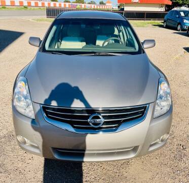 2012 Nissan Altima for sale at Good Auto Company LLC in Lubbock TX