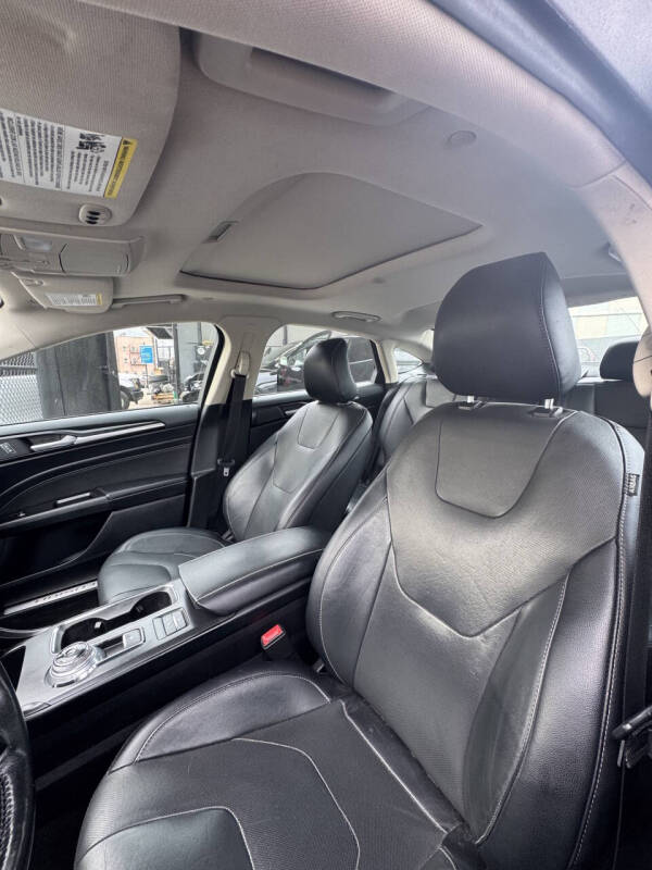 2019 Ford Fusion Energi Titanium