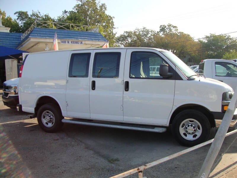 2024 Chevrolet Express 2500