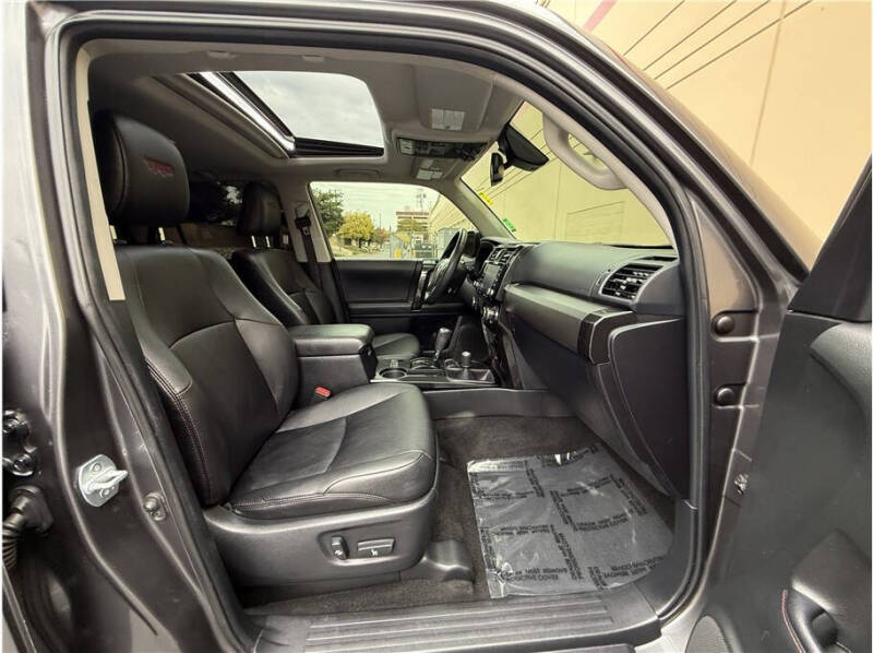 2021 Toyota 4Runner Venture Edition