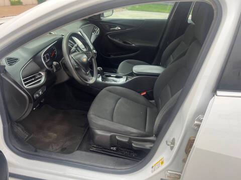 2017 Chevrolet Malibu LS