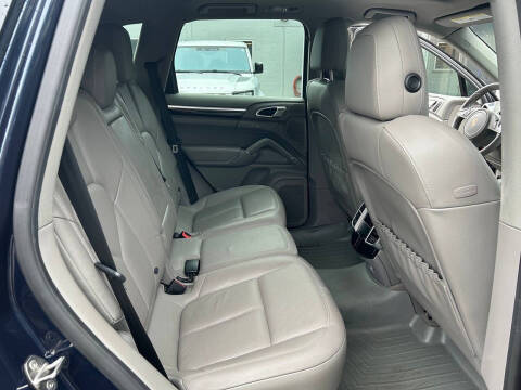 2013 Porsche Cayenne S