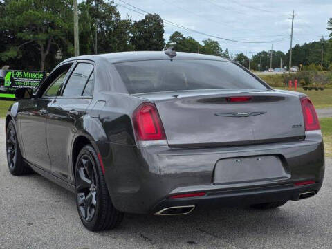 2022 Chrysler 300 Touring
