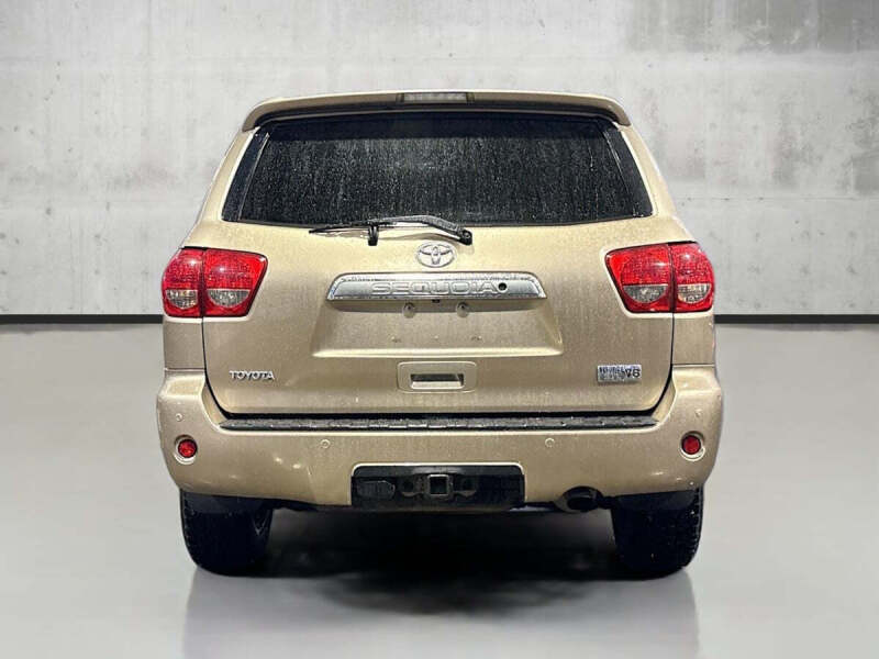 2008 Toyota Sequoia Platinum