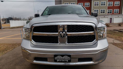 2017 RAM 1500 SLT