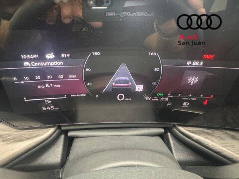 2025 Audi Q5 quattro Premium TFSI