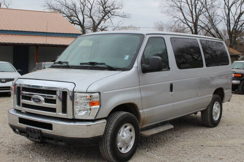 2011 Ford E-Series for sale at Bailey & Sons Motor Co in Lyndon KS