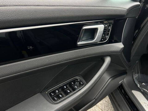 2019 Porsche Panamera