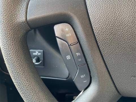 2023 GMC Savana 2500