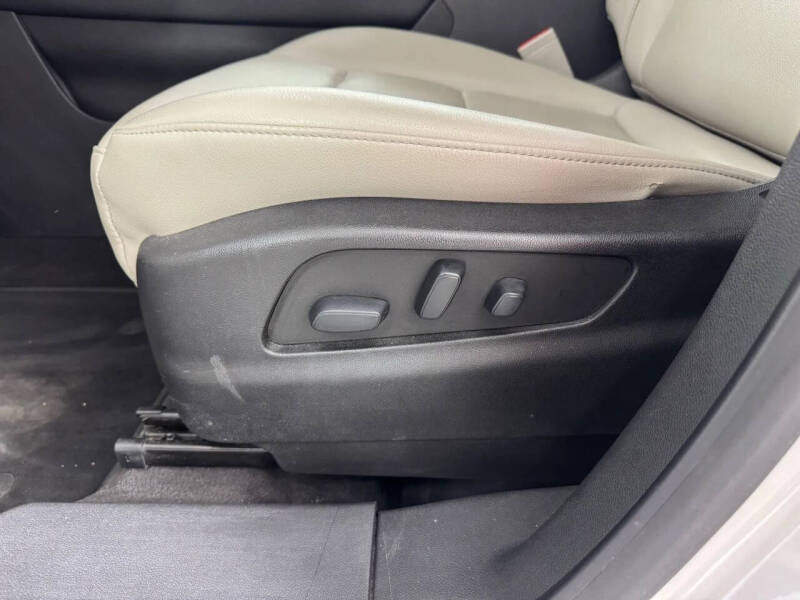 2019 Cadillac XT4 Luxury