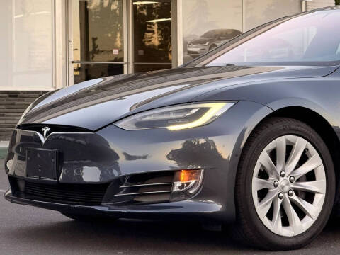 2016 Tesla Model S