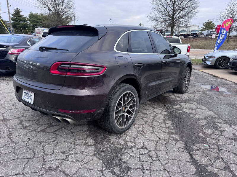 2016 Porsche Macan S