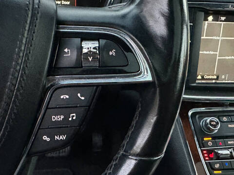 2018 Lincoln Continental Select