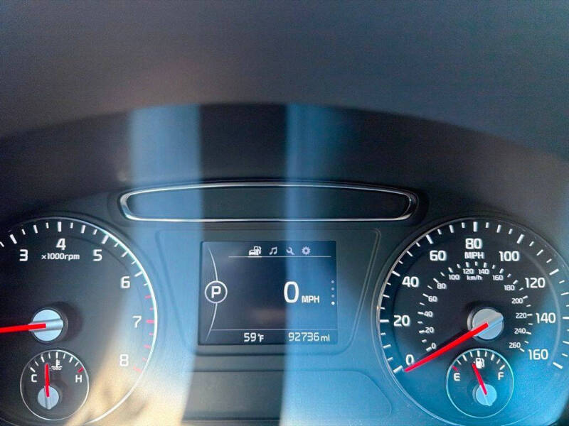 2016 Kia Sorento LX
