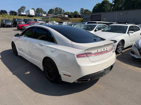 2016 Lincoln MKZ