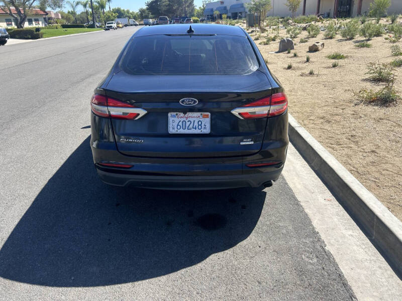 2020 Ford Fusion SE
