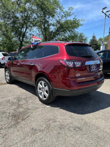 2017 Chevrolet Traverse LT