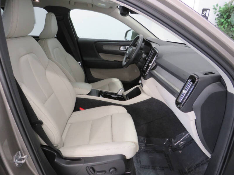 2021 Volvo XC40 T4 Inscription