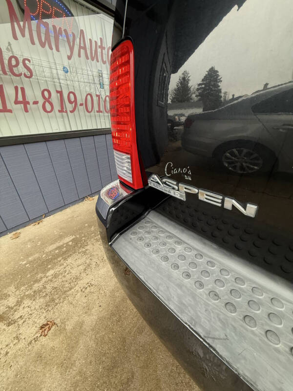 2008 Chrysler Aspen Limited