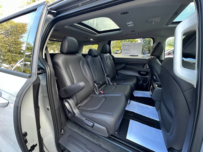 2026 Kia Carnival Hybrid SX