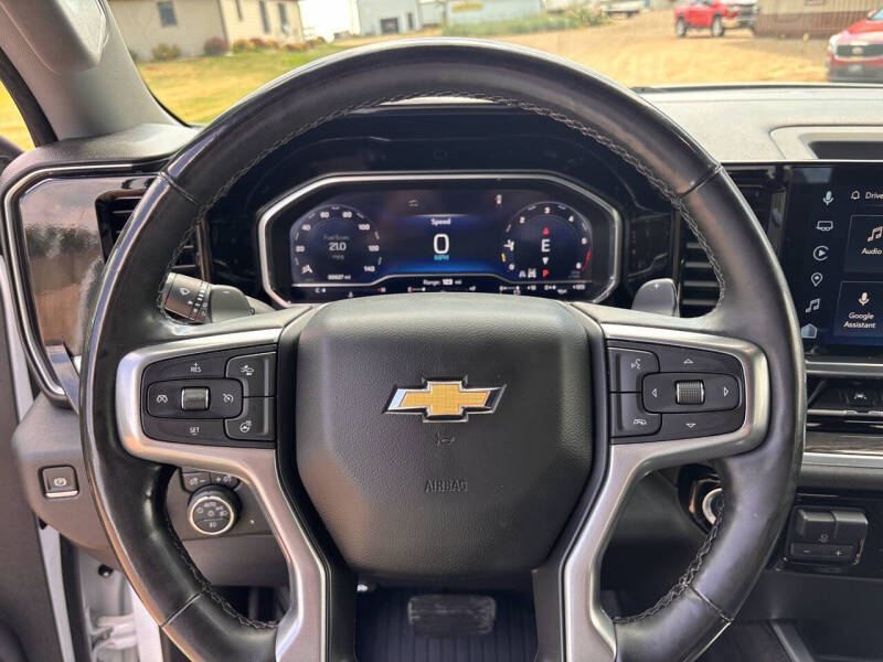 2024 Chevrolet Silverado 1500 LTZ