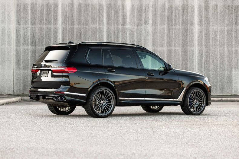 2021 BMW X7 ALPINA XB7