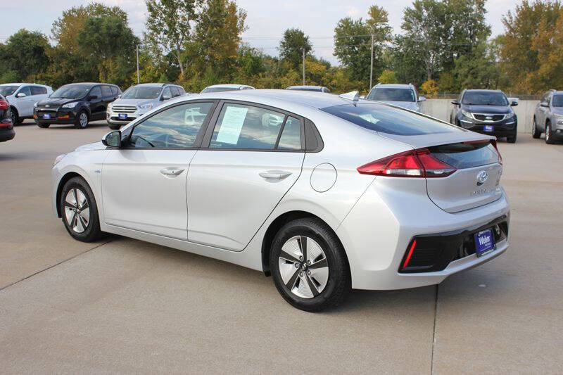 2019 Hyundai Ioniq Hybrid Blue
