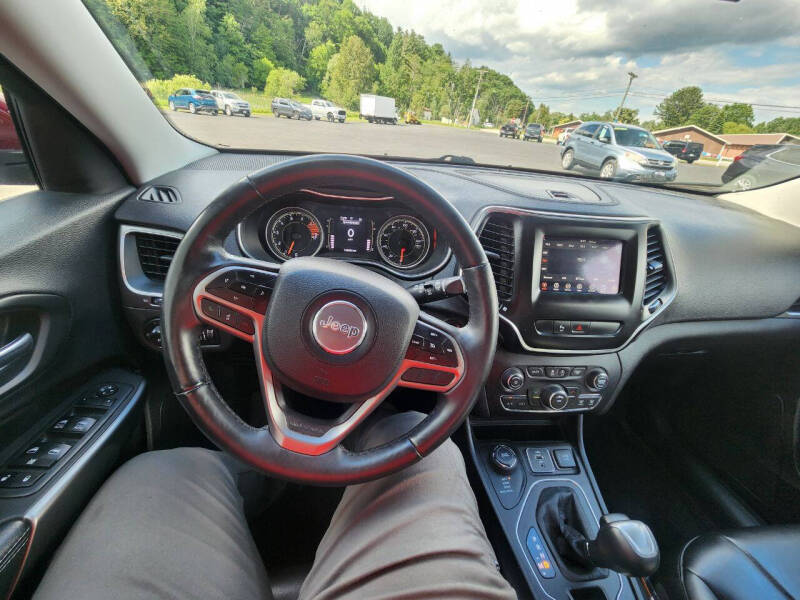 2019 Jeep Cherokee Latitude Plus