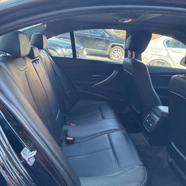 2017 BMW 3 Series 320i xDrive