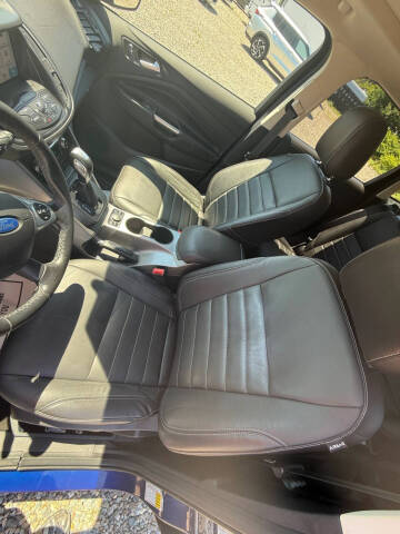 2016 Ford Escape SE