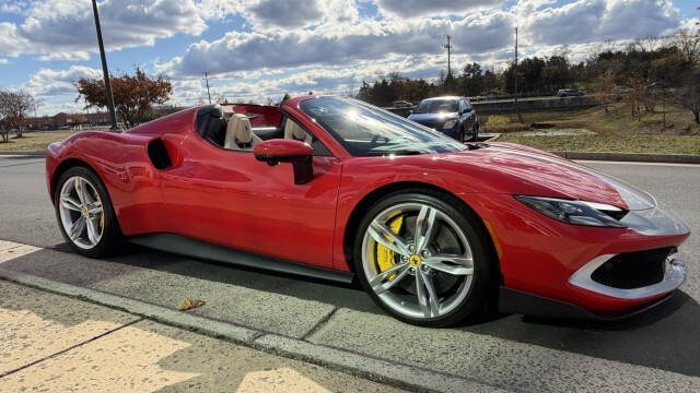 2024 Ferrari 296 GTS