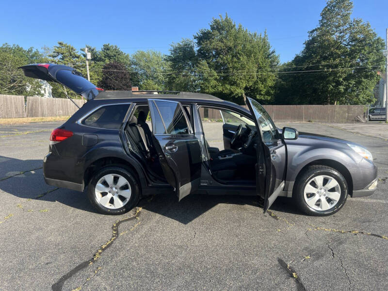 2011 Subaru Outback 2.5i Premium