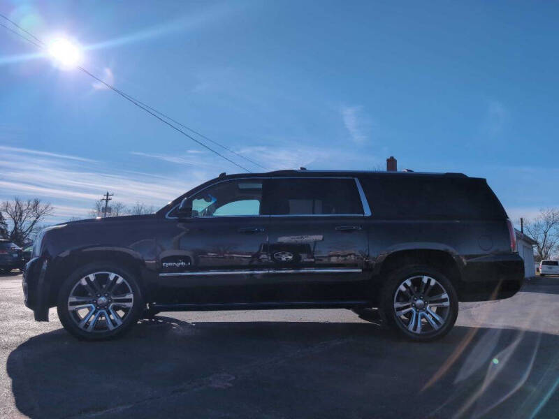 2017 GMC Yukon XL Denali