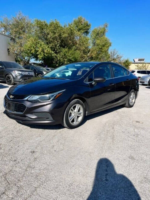 2017 Chevrolet Cruze LT Auto