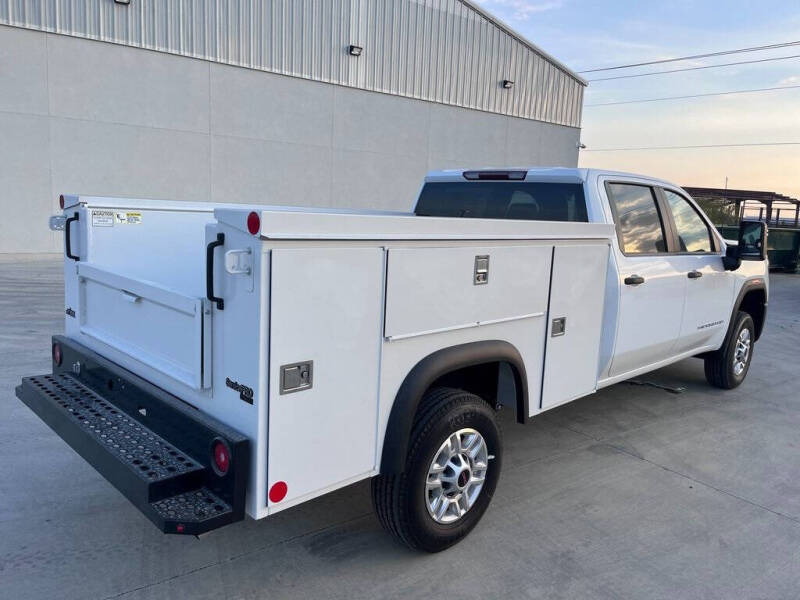 2025 GMC Sierra 2500HD Pro