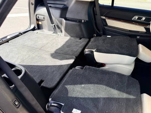 2016 Ford Explorer Platinum