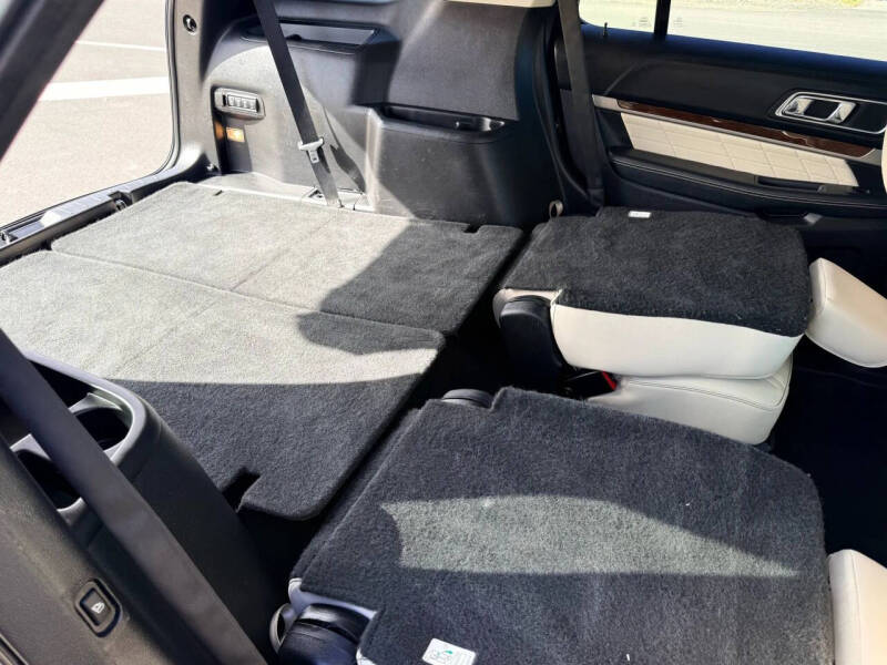 2016 Ford Explorer Platinum