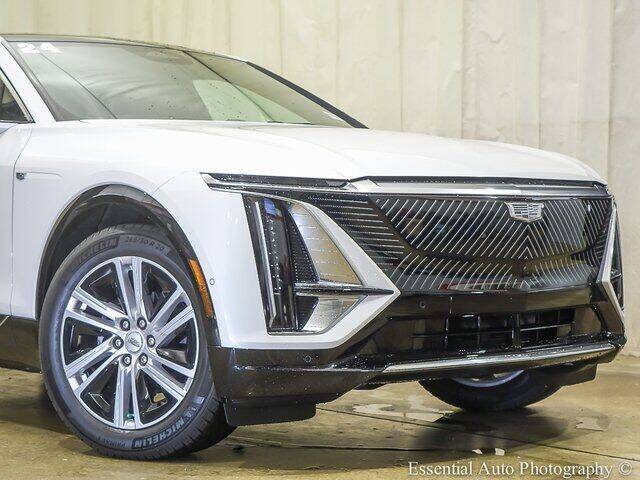 Used 2024 Cadillac LYRIQ Tech with VIN 1GYKPMRKXRZ103073 for sale in Tinley Park, IL