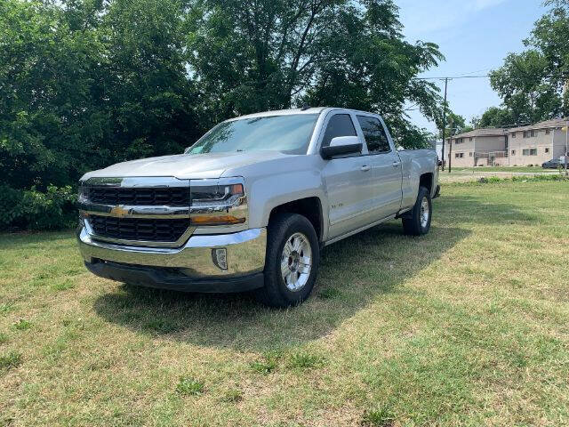 2018 Chevrolet Silverado 1500 for sale at Allen Motor Co in Dallas TX
