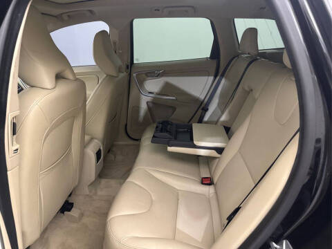 2016 Volvo XC60 T6