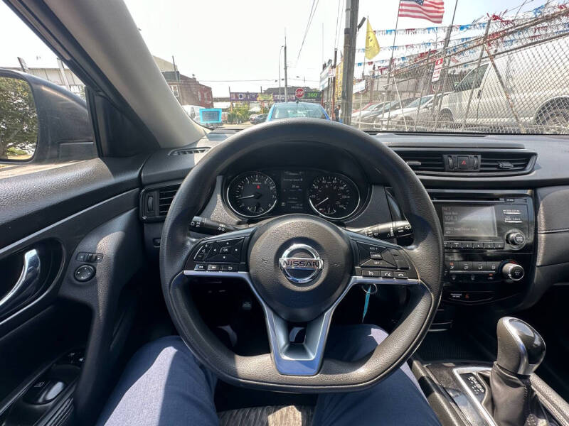 2017 Nissan Rogue S