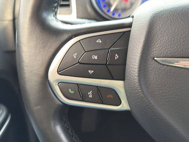 2020 Chrysler 300 Touring