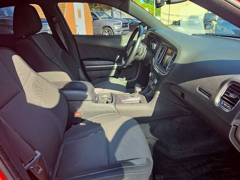 2019 Dodge Charger SXT